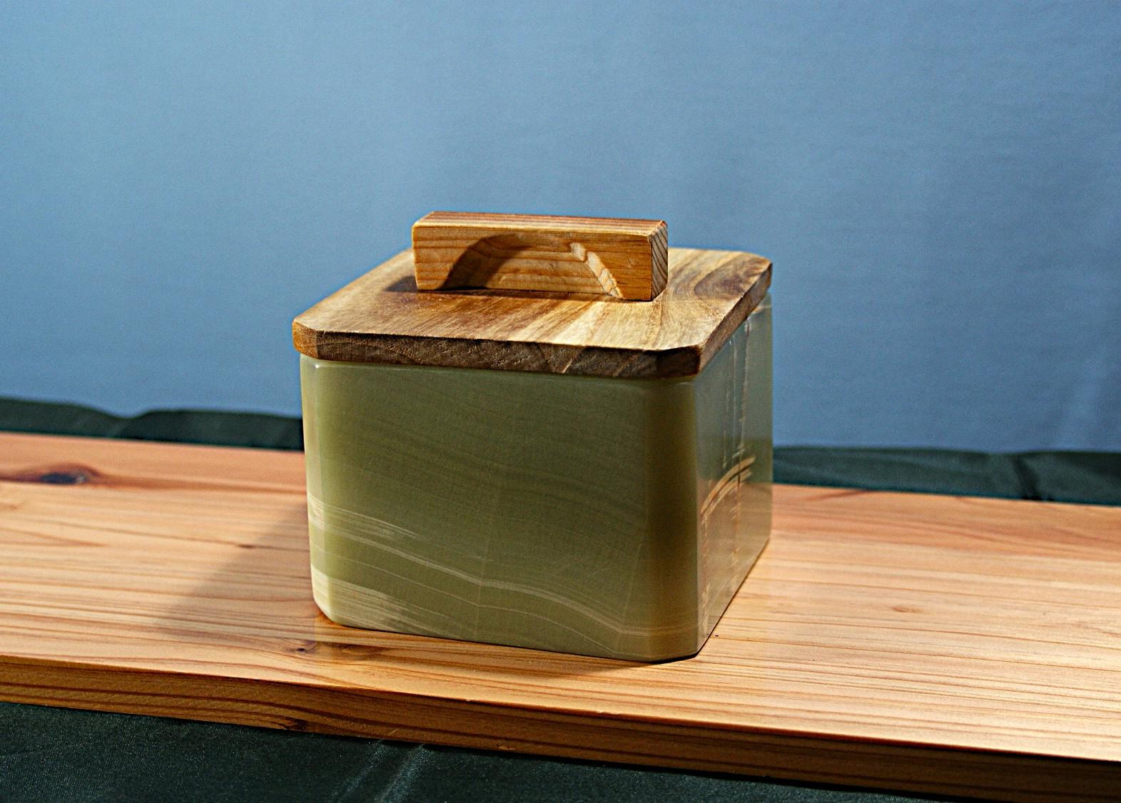 石の器　蓋つきトレイ　菓子鉢　小物入れ1枚目の画像