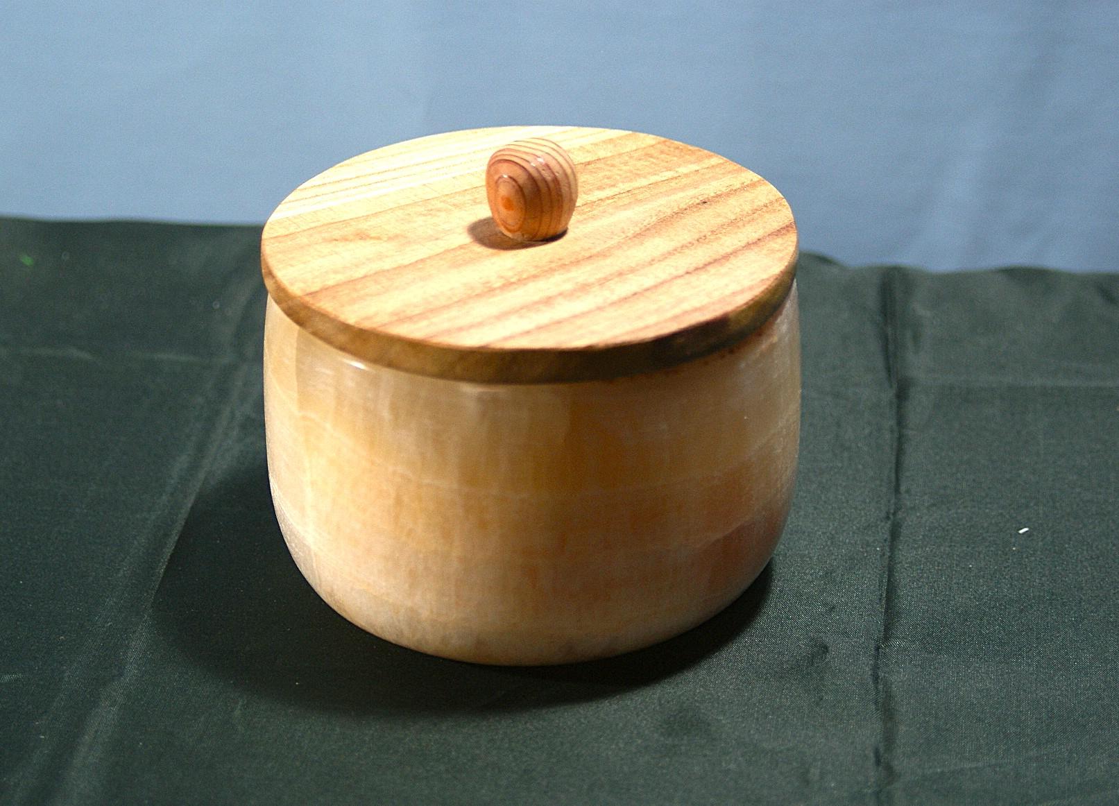 石の器　蓋つきトレイ　菓子鉢　小物入れ　おにっくすのうつくしい器 | 9枚目