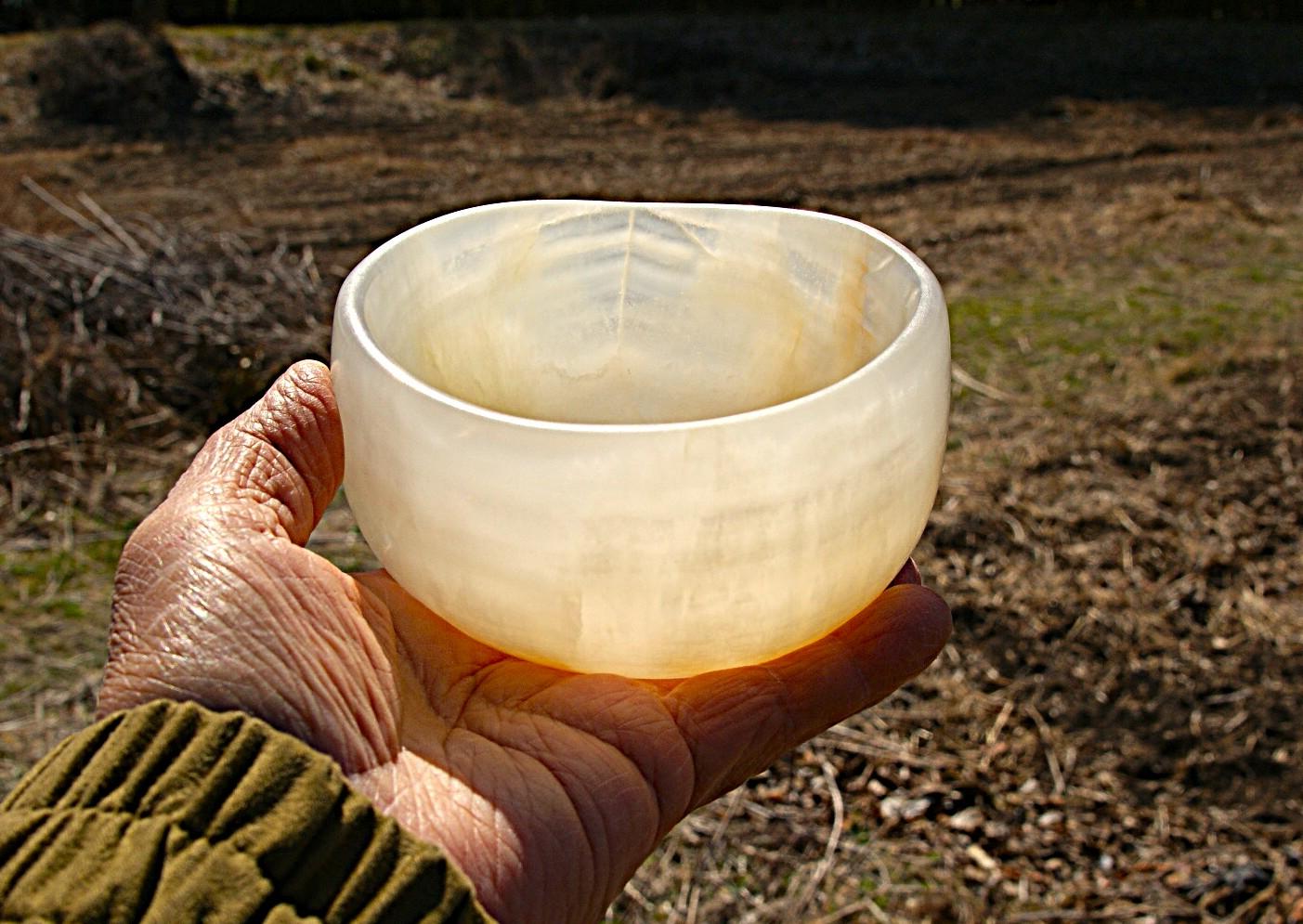 石の器　『春のことぶれ』　抹茶茶碗　鉢物　花器　オニックスの器 | 3枚目