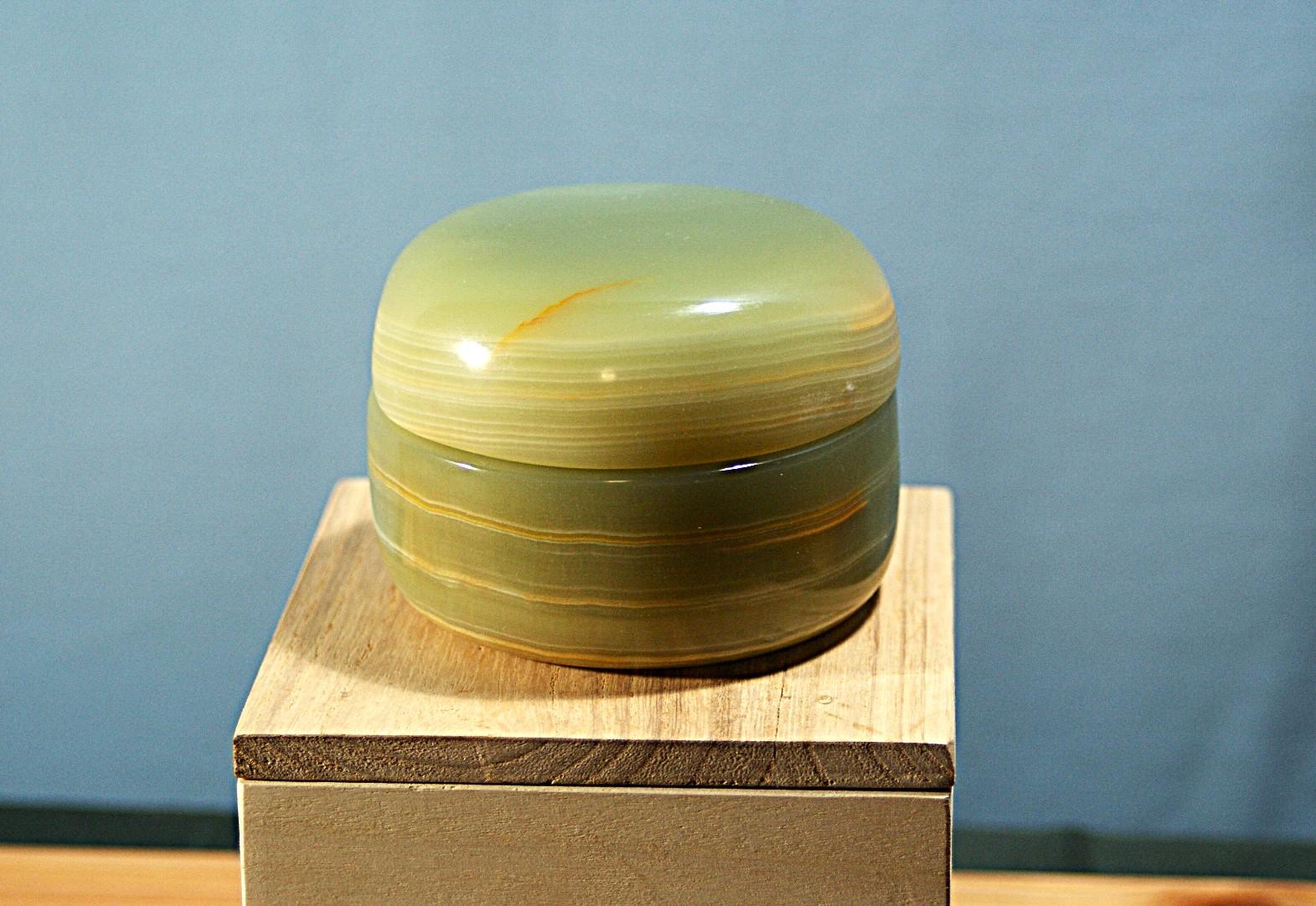 石の器　オニックスの小さな器　ボンボニエール　菓子鉢　小物入れ | 9枚目