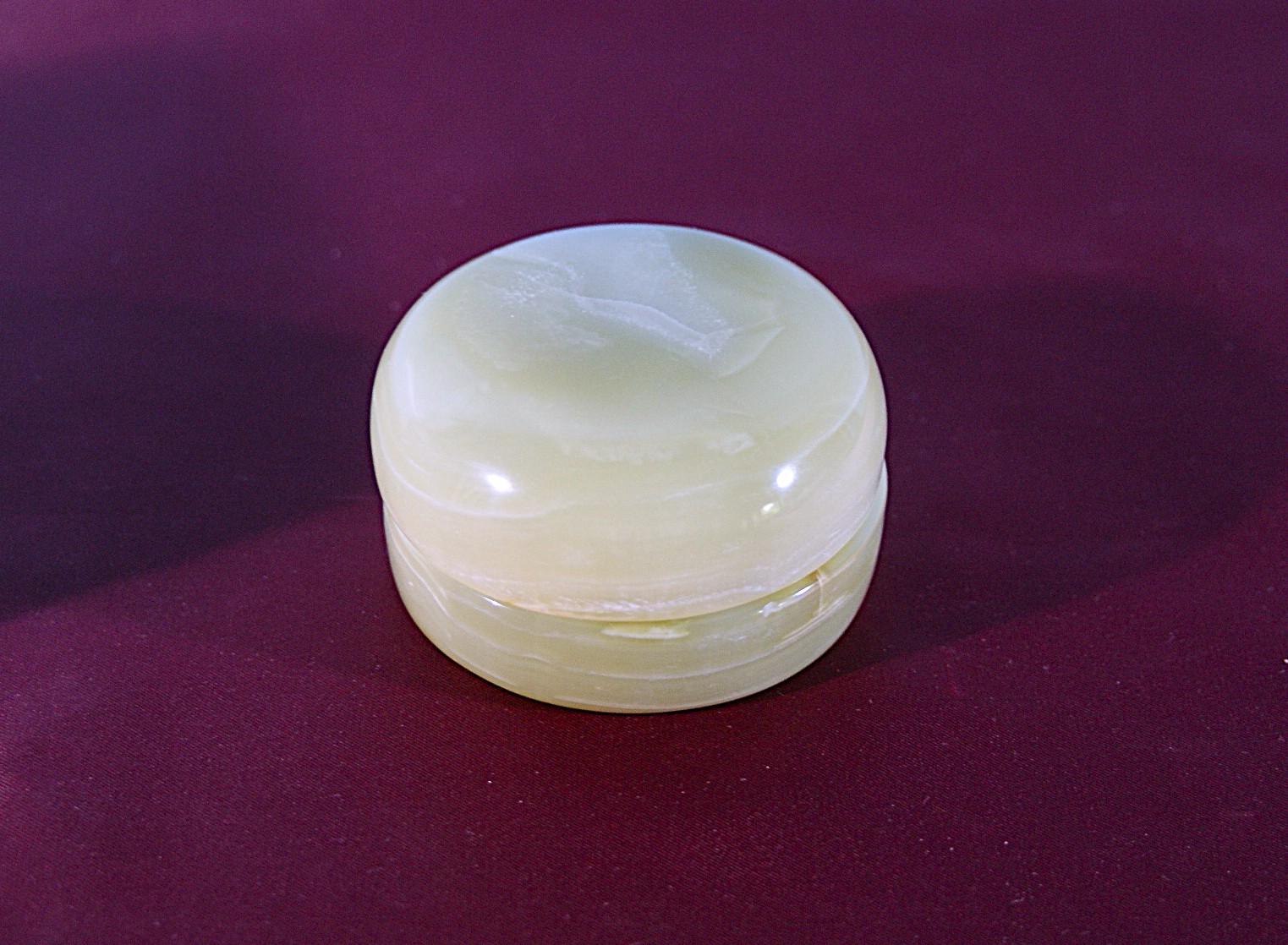 香合　『若草』　天然石オニックス（縞瑪瑙）の香合　手彫りの香合 | 3枚目