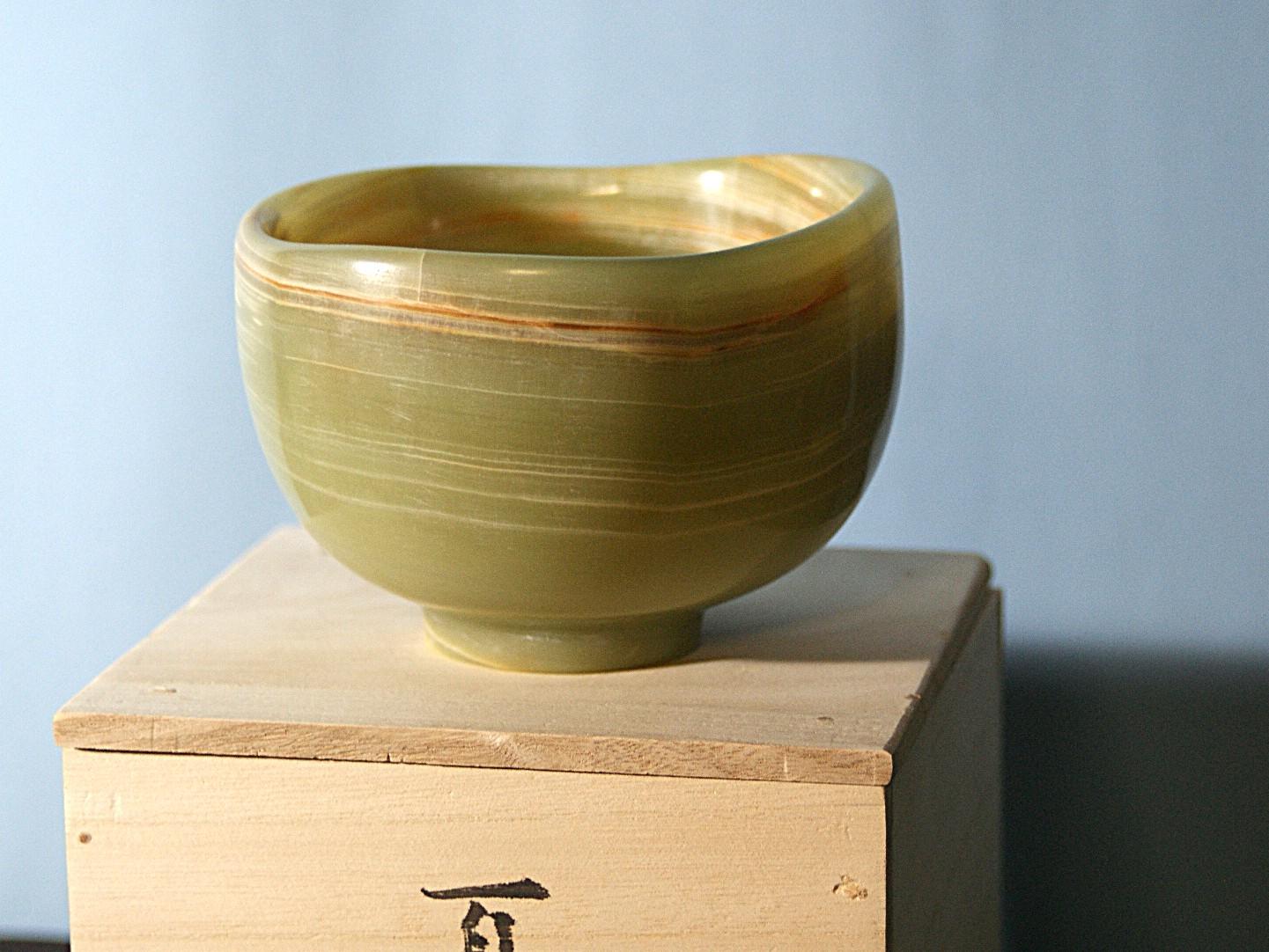 石の器　抹茶茶碗　『夏野』天然石オニックスを使った自然石の器　花器　お部屋のオブジェ | 7枚目