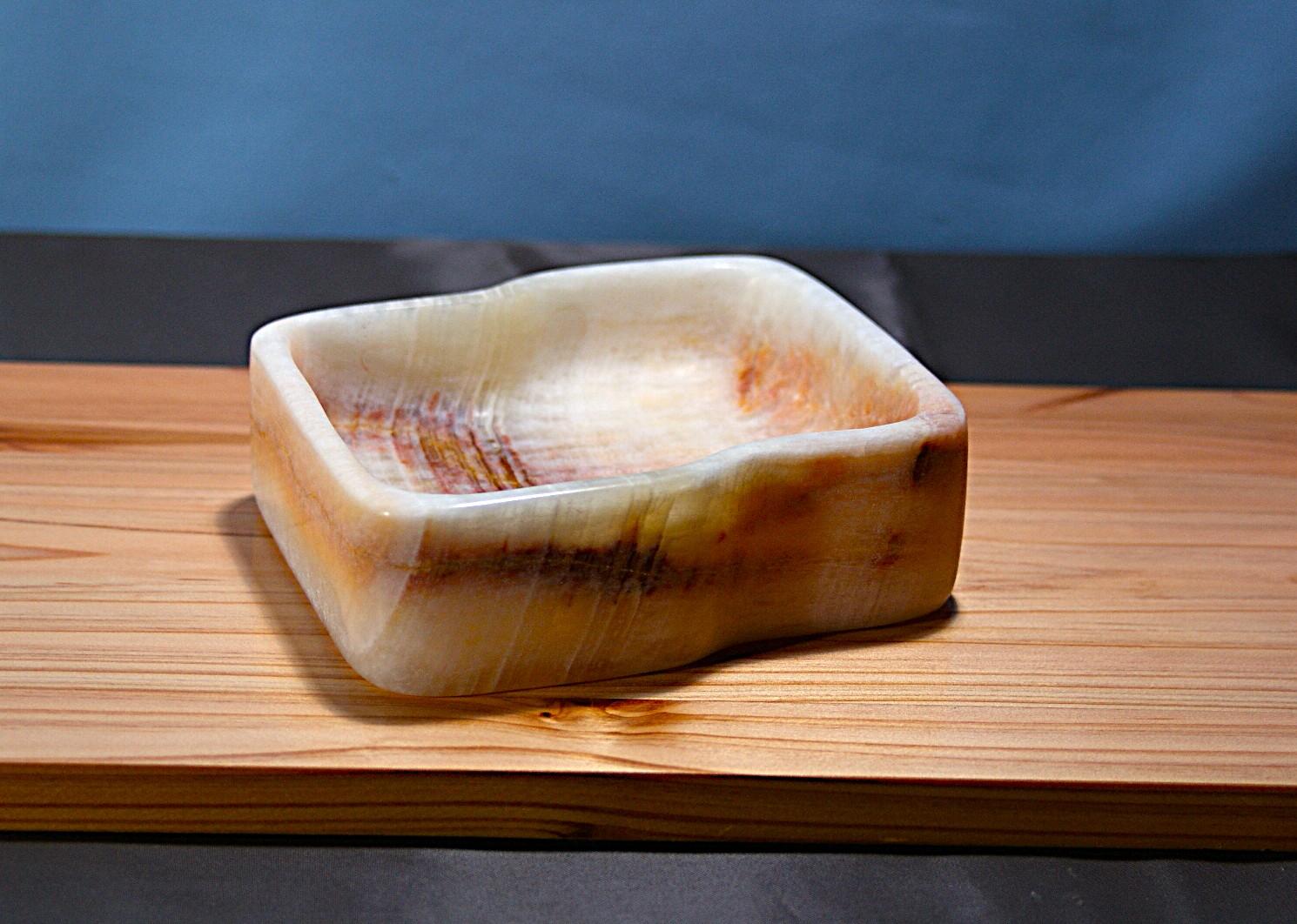 石のトレイ　天然石オニックスの美しいトレイ | 2枚目