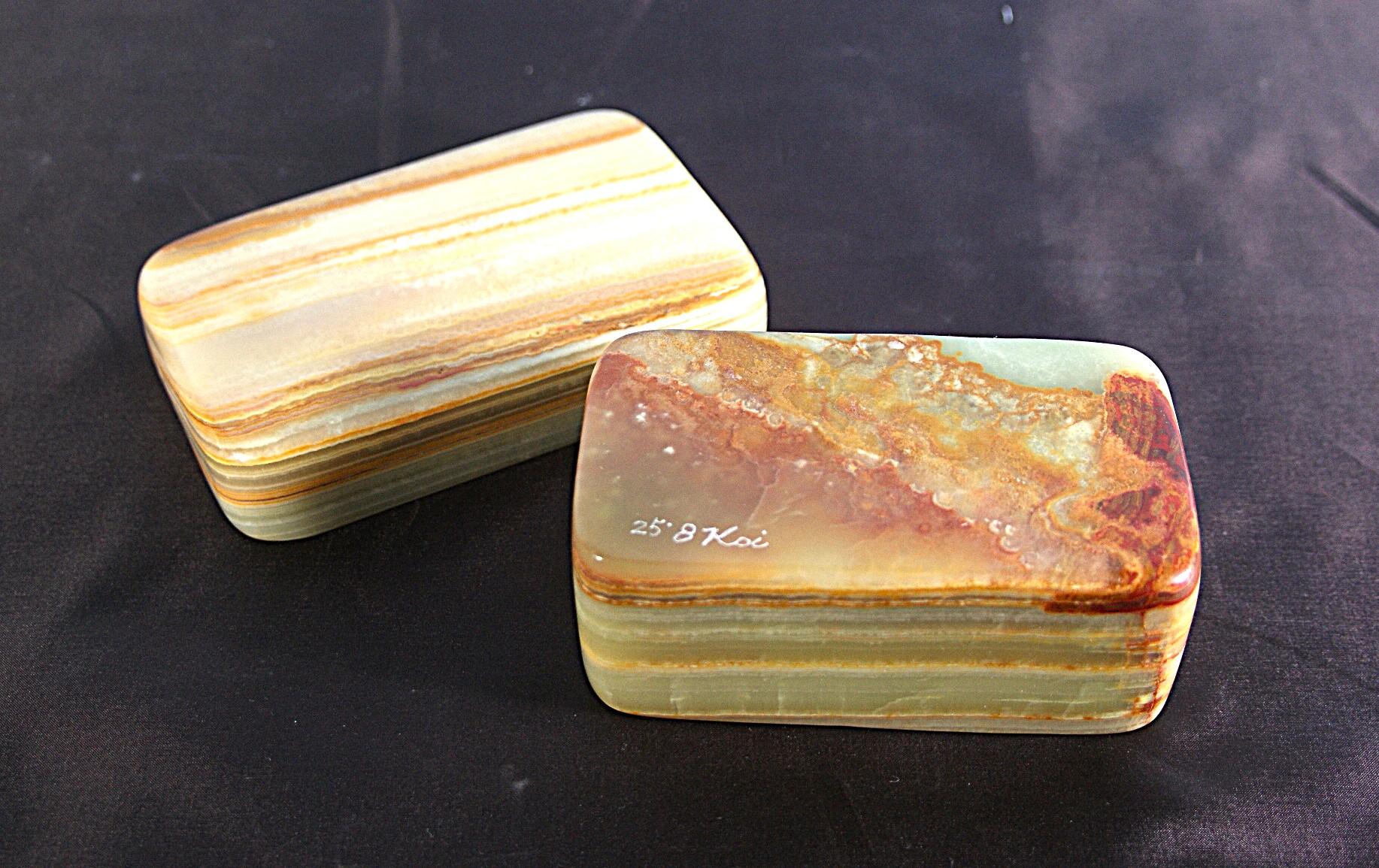 石の小箱 蓋つきトレイ 蓋つきのオニックスの小箱 宝石箱 ジュエリーボックス | 11枚目