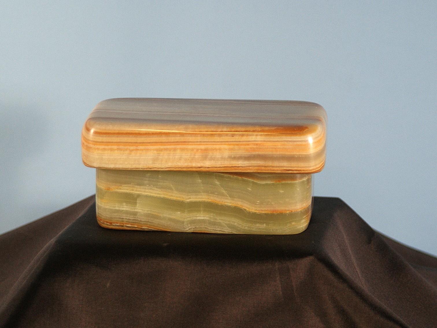 石の小箱 蓋つきトレイ 蓋つきのオニックスの小箱 宝石箱 ジュエリーボックス | 3枚目